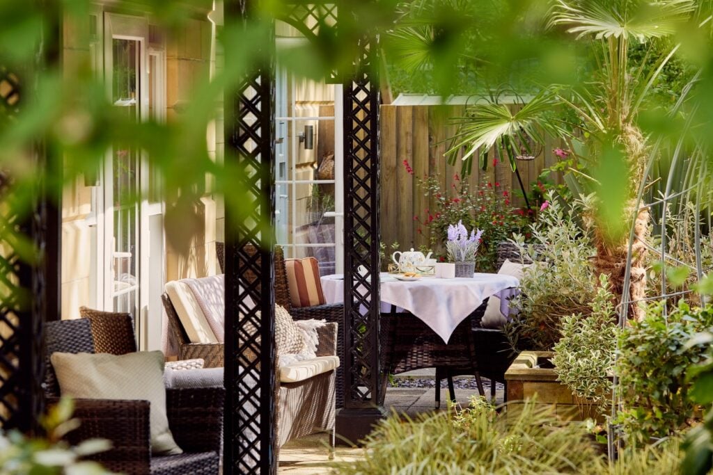 Garden seating area with table and chairs